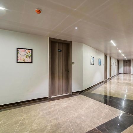 Hotel Sparsh Divine Ахмедабад Экстерьер фото
